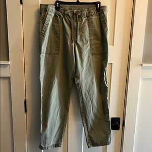 L. L. Bean Men's Olive Green Comfot Stretch Dock Pants